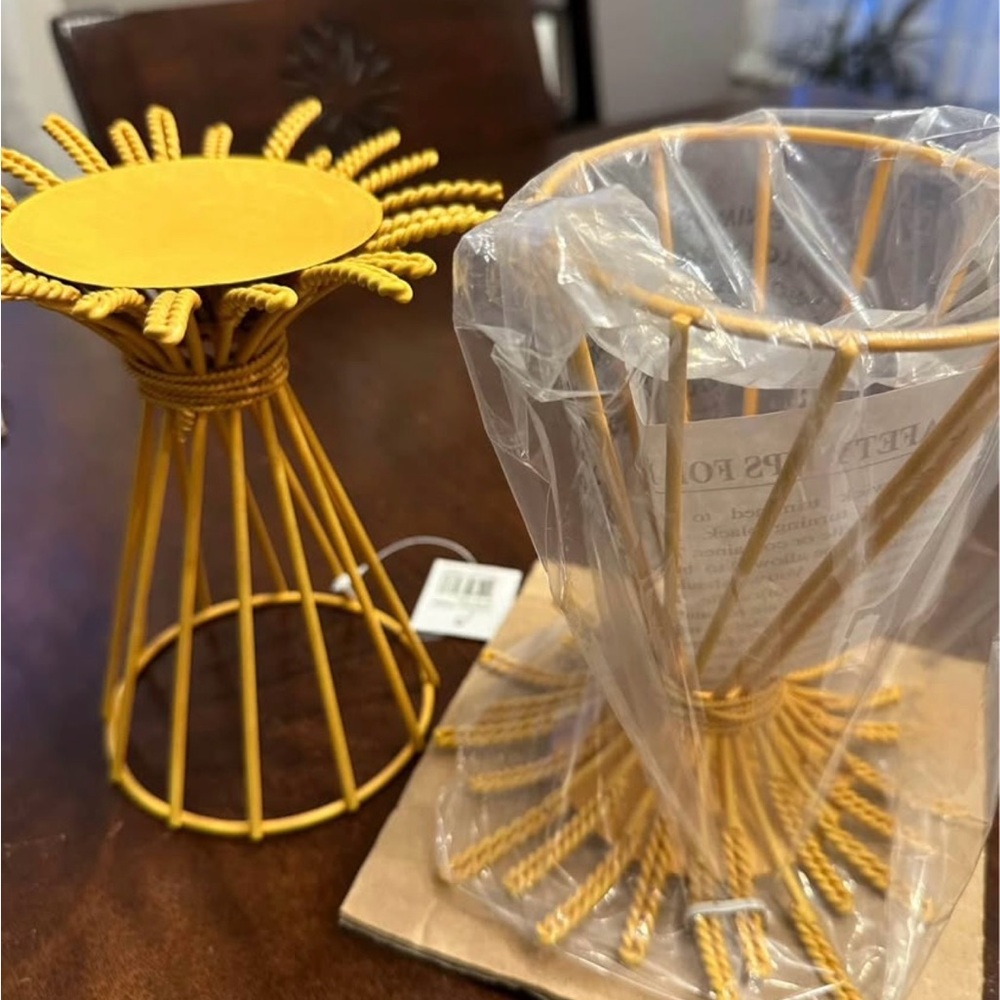 THT Designs Gold Wheat Candle Holders NWT 2-Pack